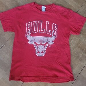 Vintage 90s Red Chicago Bulls Graphic T-Shirt